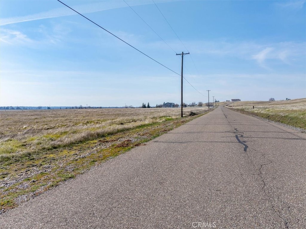 20225 Stewart Road Red Bluff, CA 96080 - Photo 8 of 9