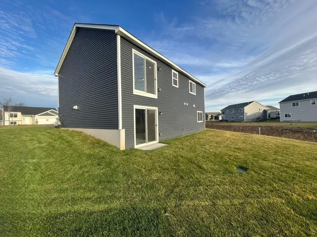 $369,900 | 6711 Granby Street, North Branch, MN 55056