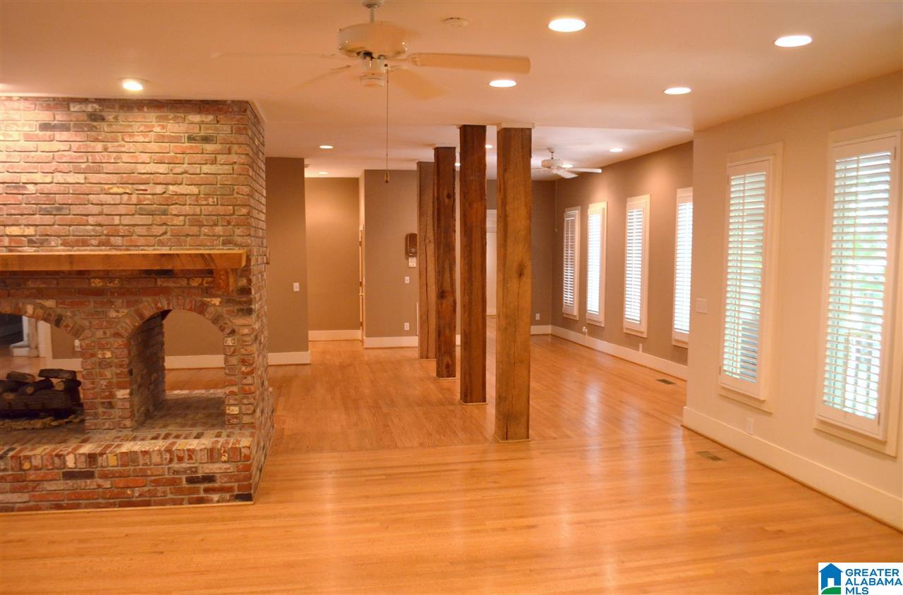 185 Grimes Road Pelham, AL 35124 - Photo 12 of 31