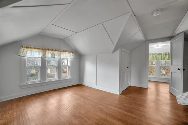 $219,900 | 257 West Illinois Avenue, Aurora, IL 60506