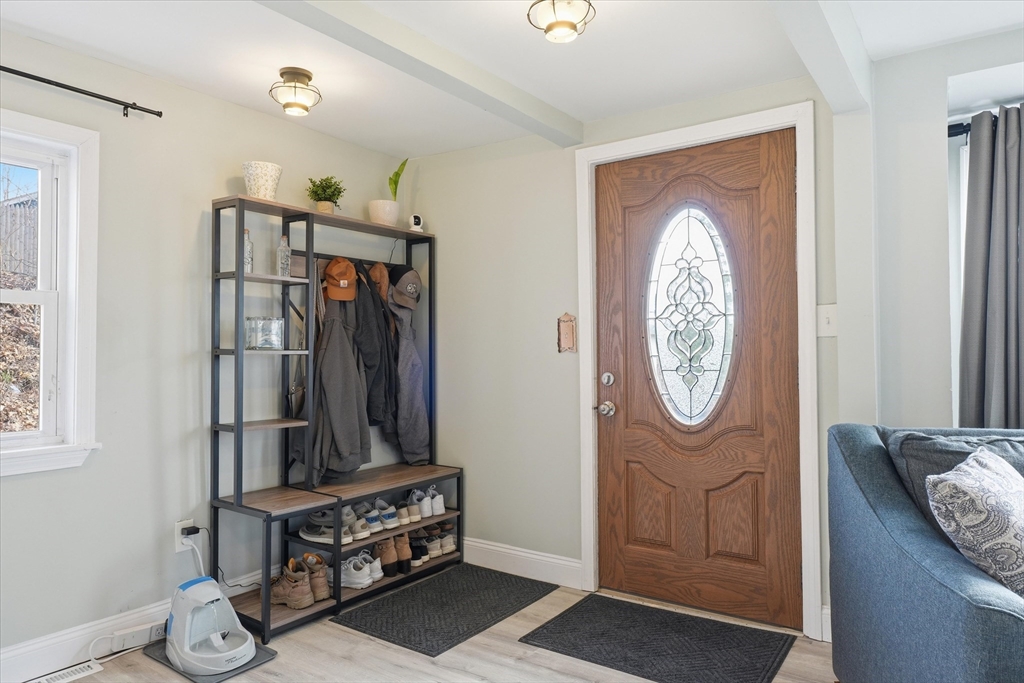 75 C Street Athol, MA 01331 - Photo 2 of 22