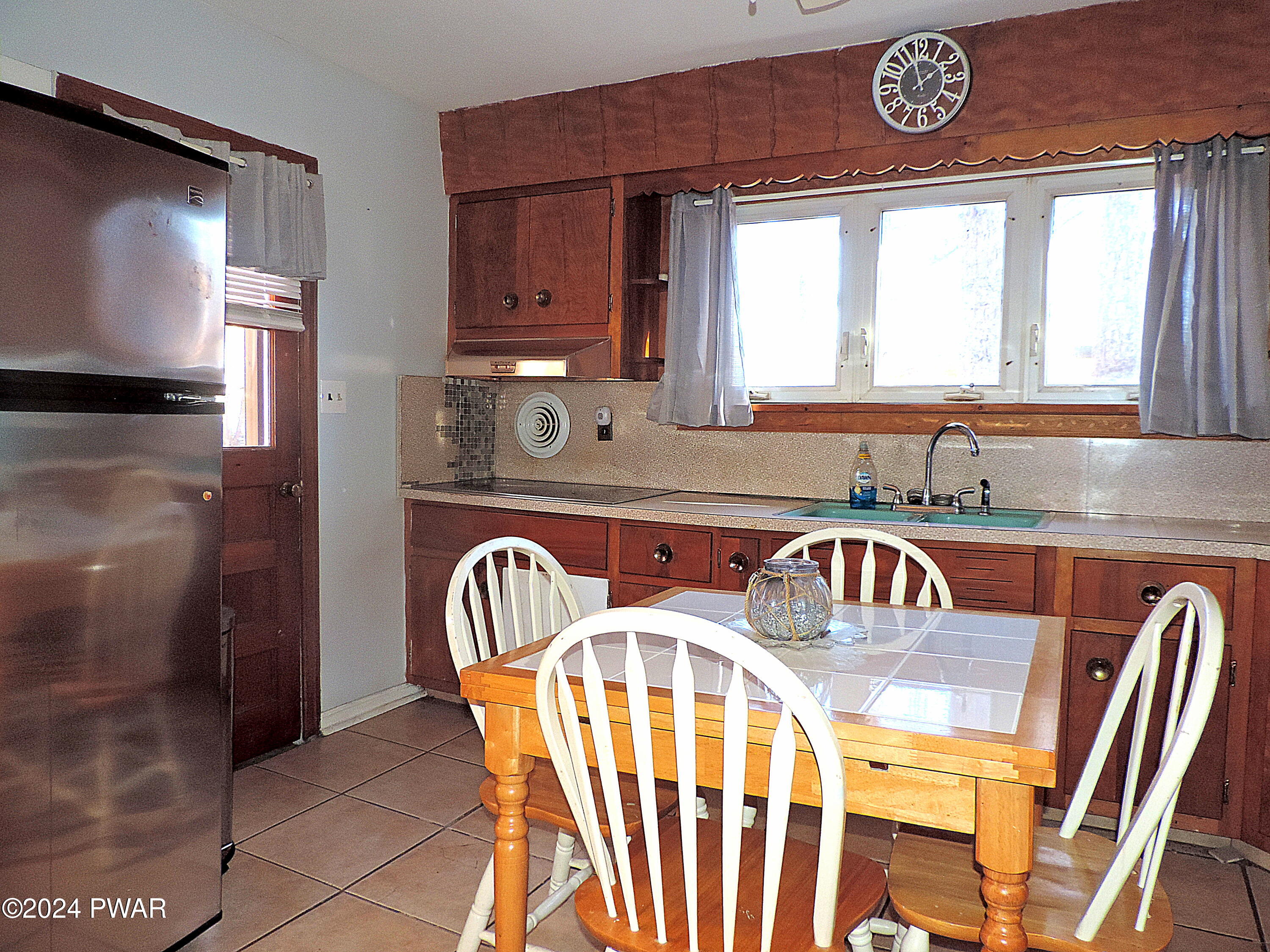 8 1st Road Hawley, PA 18428 - Photo 8 of 18