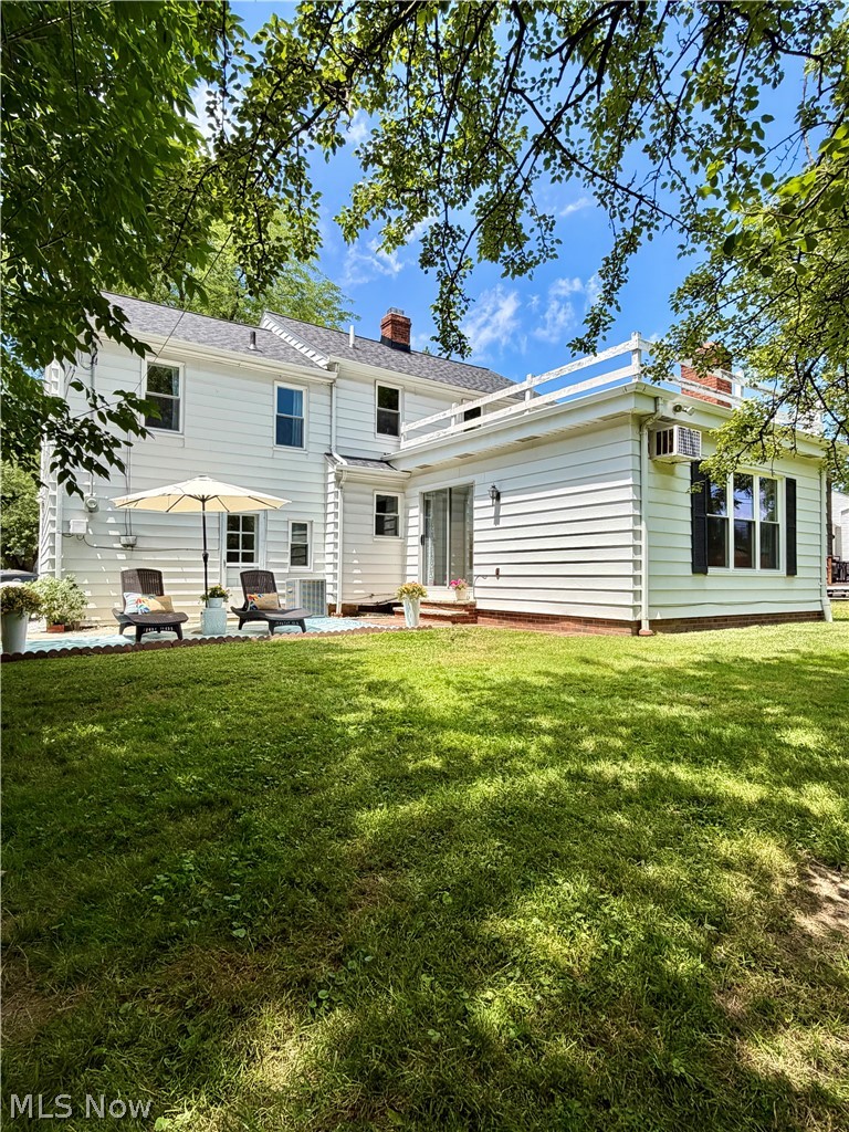 1403 Croyden Road Lyndhurst, OH 44124 - Photo 37 of 39