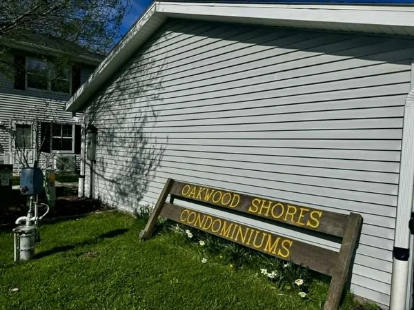 $377,000 | N10350 Howard Drive, Unit 4, Fox Lake, WI 53933