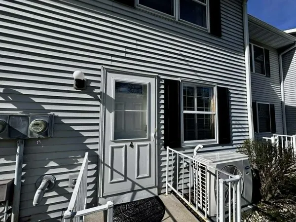 $377,000 | N10350 Howard Drive, Unit 4, Fox Lake, WI 53933