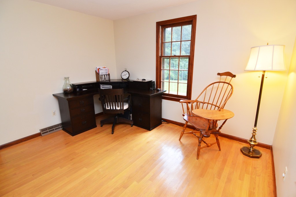 274 Soule Road Wilbraham, MA 01095 - Photo 12 of 30 Gallery Image 12