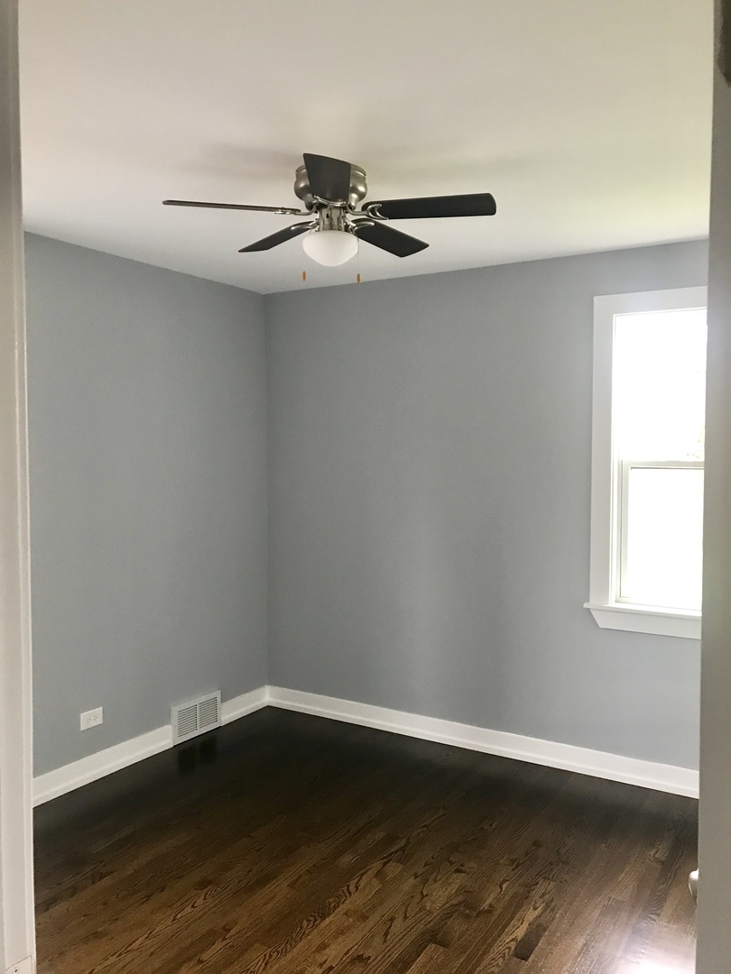 225 Rice Avenue Bellwood, IL 60104 - Photo 8 of 22 Gallery Image 8