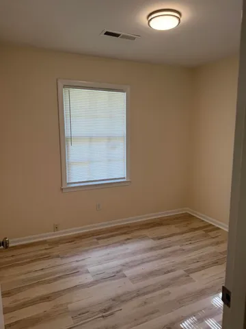 $2,195 | 204 Oakdale Drive, Summerville, SC 29483