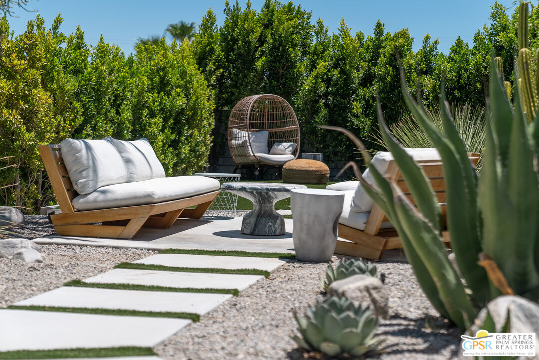 2893 East Valencia Road Palm Springs, CA 92262 - Photo 2 of 36 Gallery Image 2
