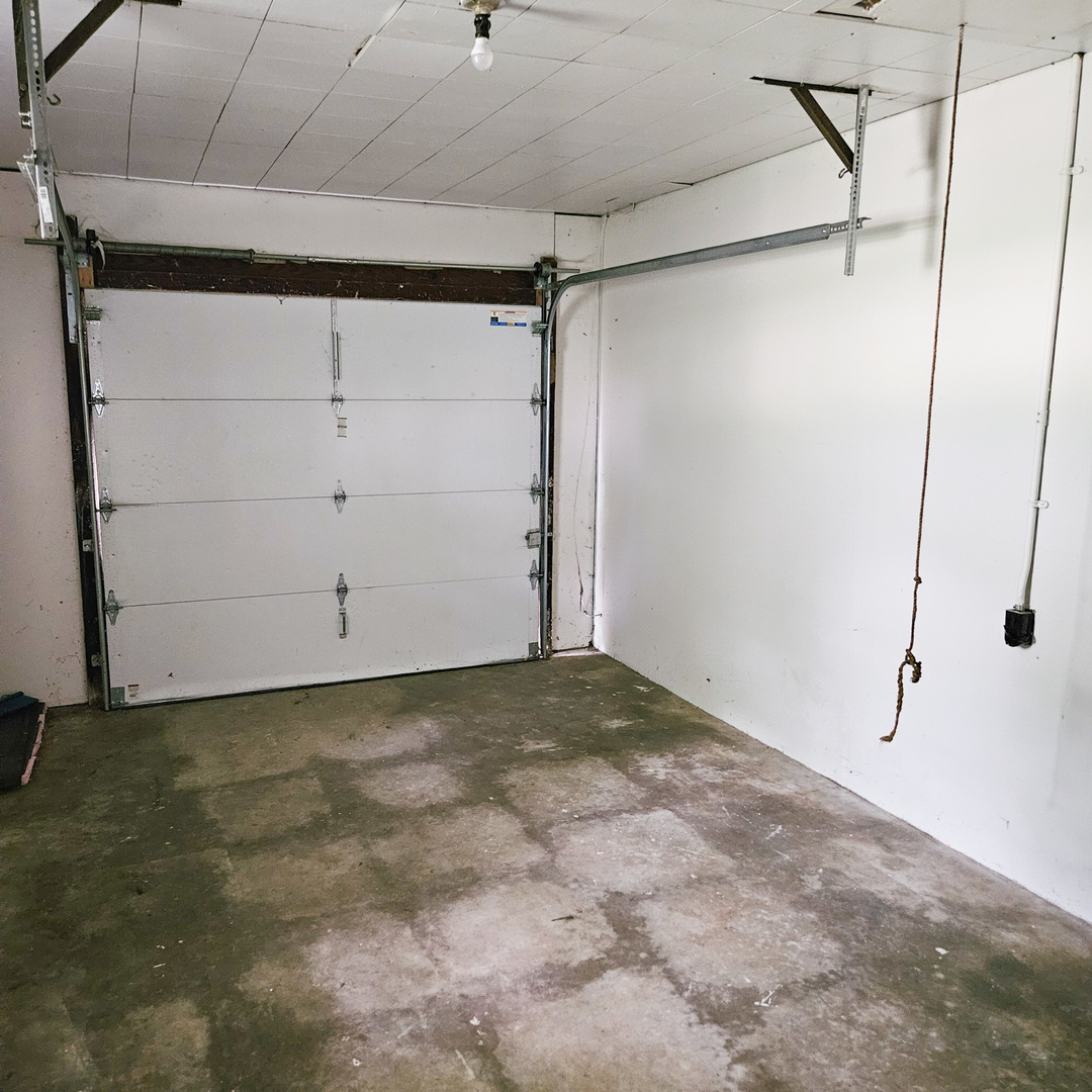 2308 Sand Lake Road Lindenhurst, IL 60046 - Photo 17 of 17