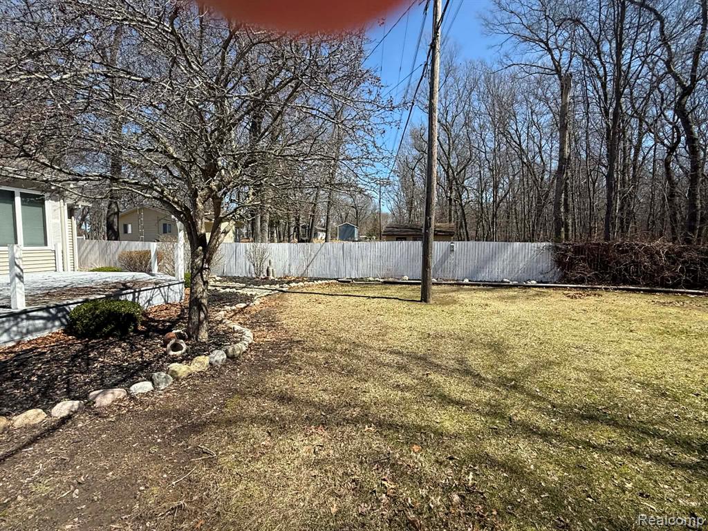 4689 Port Austin Road Caseville, MI 48725 - Photo 17 of 24