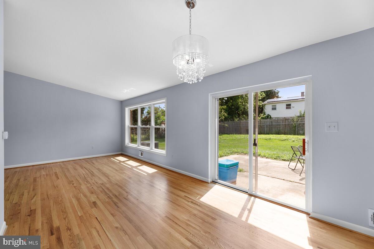 2826 Vixen Lane Silver Spring, MD 20906 - Photo 7 of 41 Gallery Image 7