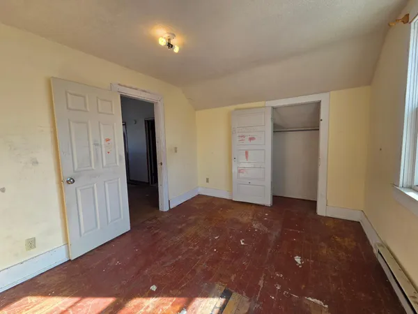 $29,900 | 425 6th Street, Tracy, MN 56175