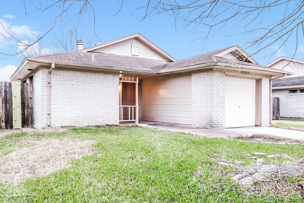 16227 Corsair Road Houston, TX 77053 - Photo 3 of 16