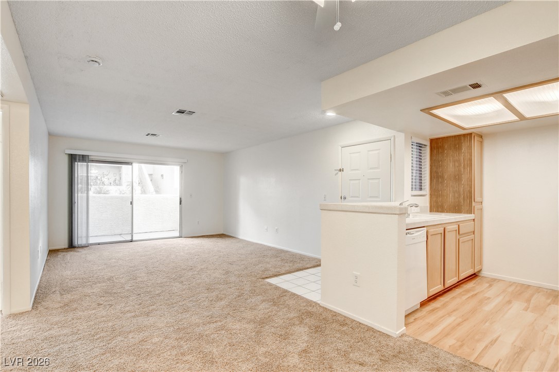 7100 West Pirates Cove Road, Unit 1126 Las Vegas, NV 89145 - Photo 15 of 35