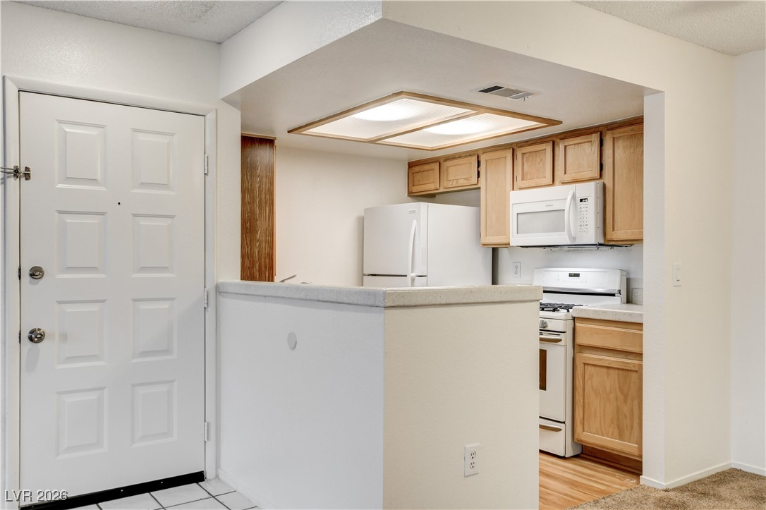 7100 West Pirates Cove Road, Unit 1126 Las Vegas, NV 89145 - Photo 17 of 35