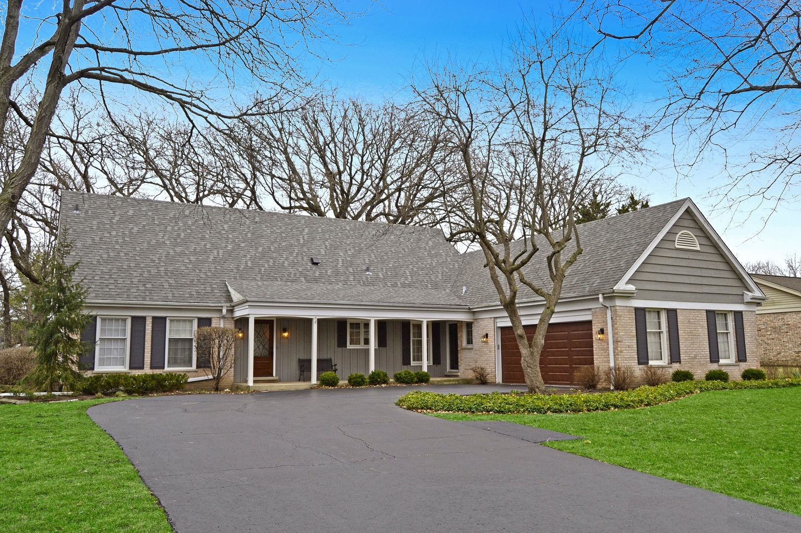 345 North Valley Road Barrington, IL 60010 - Photo 1 of 33
