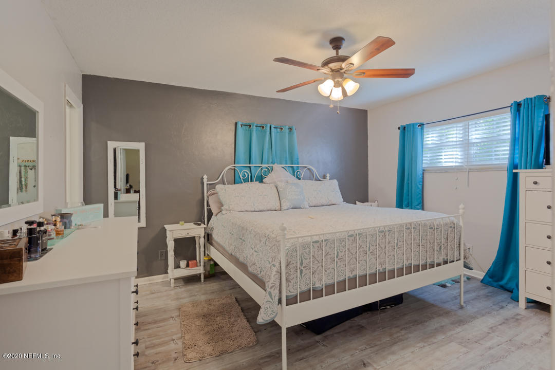 6540 Brooklyn Bay Road Keystone Heights, FL 32656 - Photo 12 of 41 Master Bedroom