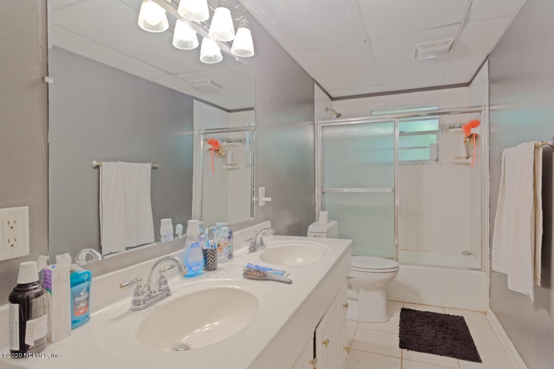 6540 Brooklyn Bay Road Keystone Heights, FL 32656 - Photo 21 of 41 Full Bathroom