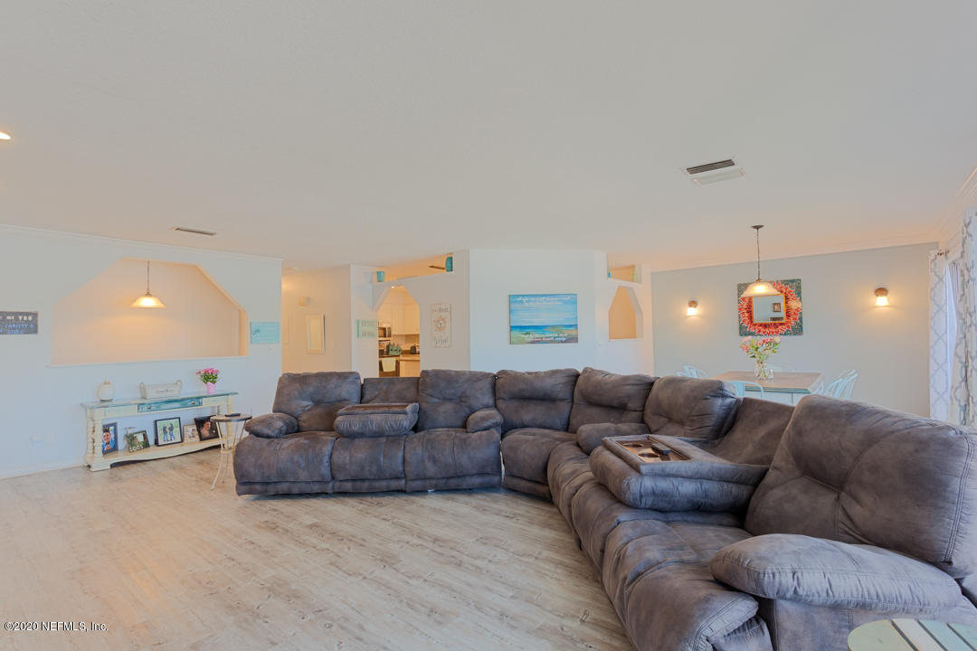 6540 Brooklyn Bay Road Keystone Heights, FL 32656 - Photo 6 of 41 Vinyl Plank Floors
