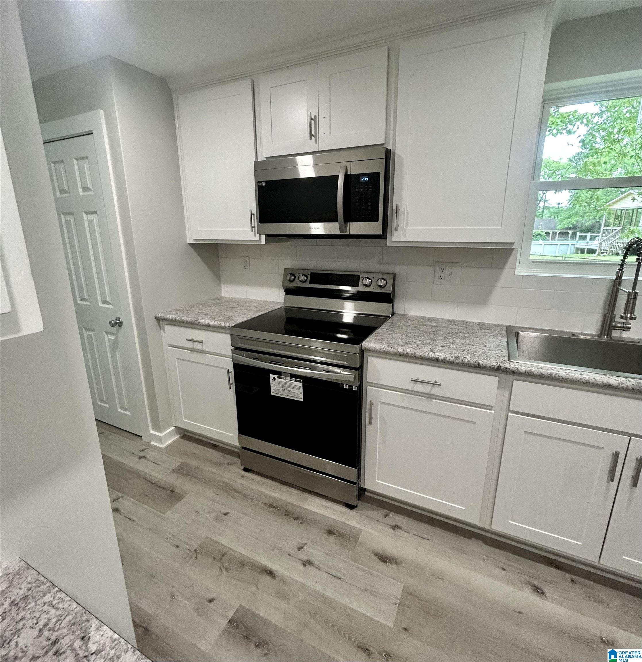 786 Merlin Drive Calera, AL 35040 - Photo 16 of 31