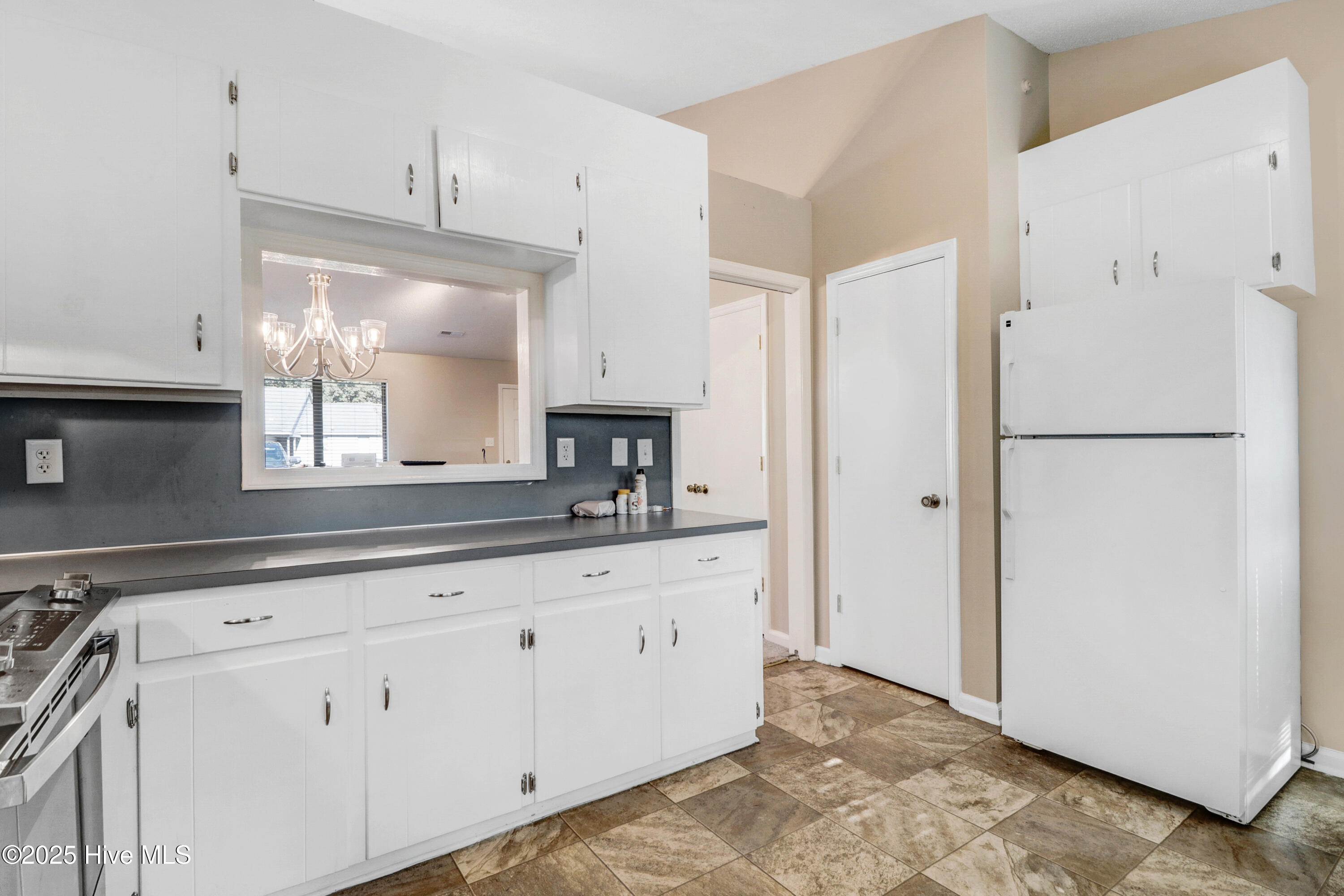 746 Colony Place Kinston, NC 28501 - Photo 11 of 16 11-746 Colony Pl-11