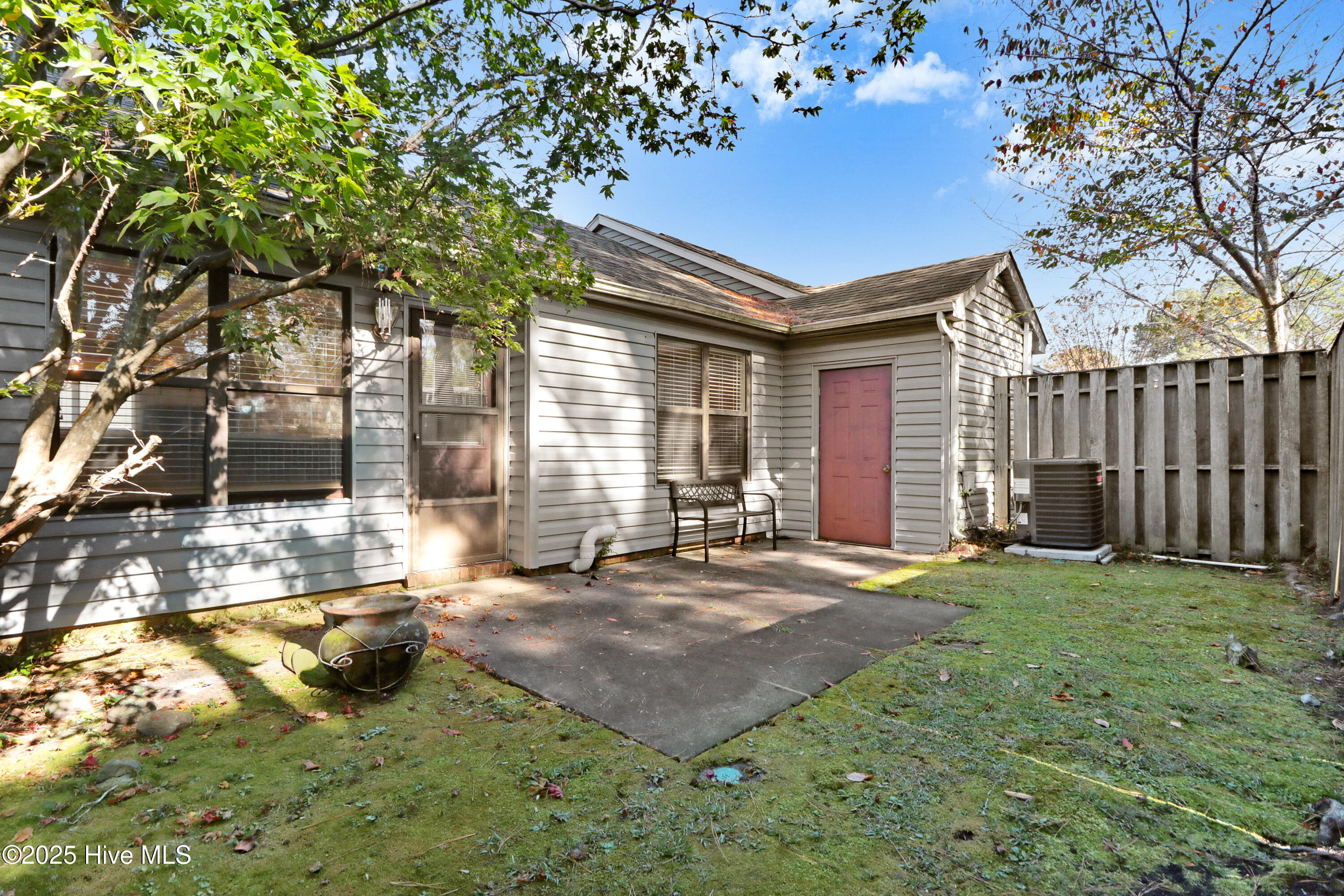 746 Colony Place Kinston, NC 28501 - Photo 3 of 16 03-746 Colony Pl-3