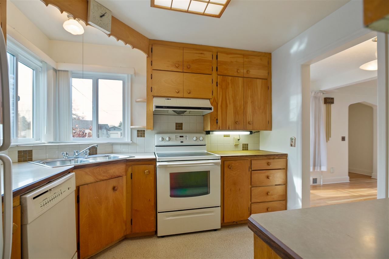 504 North Raymond Road Spokane Valley, WA 99206 - Photo 9 of 20