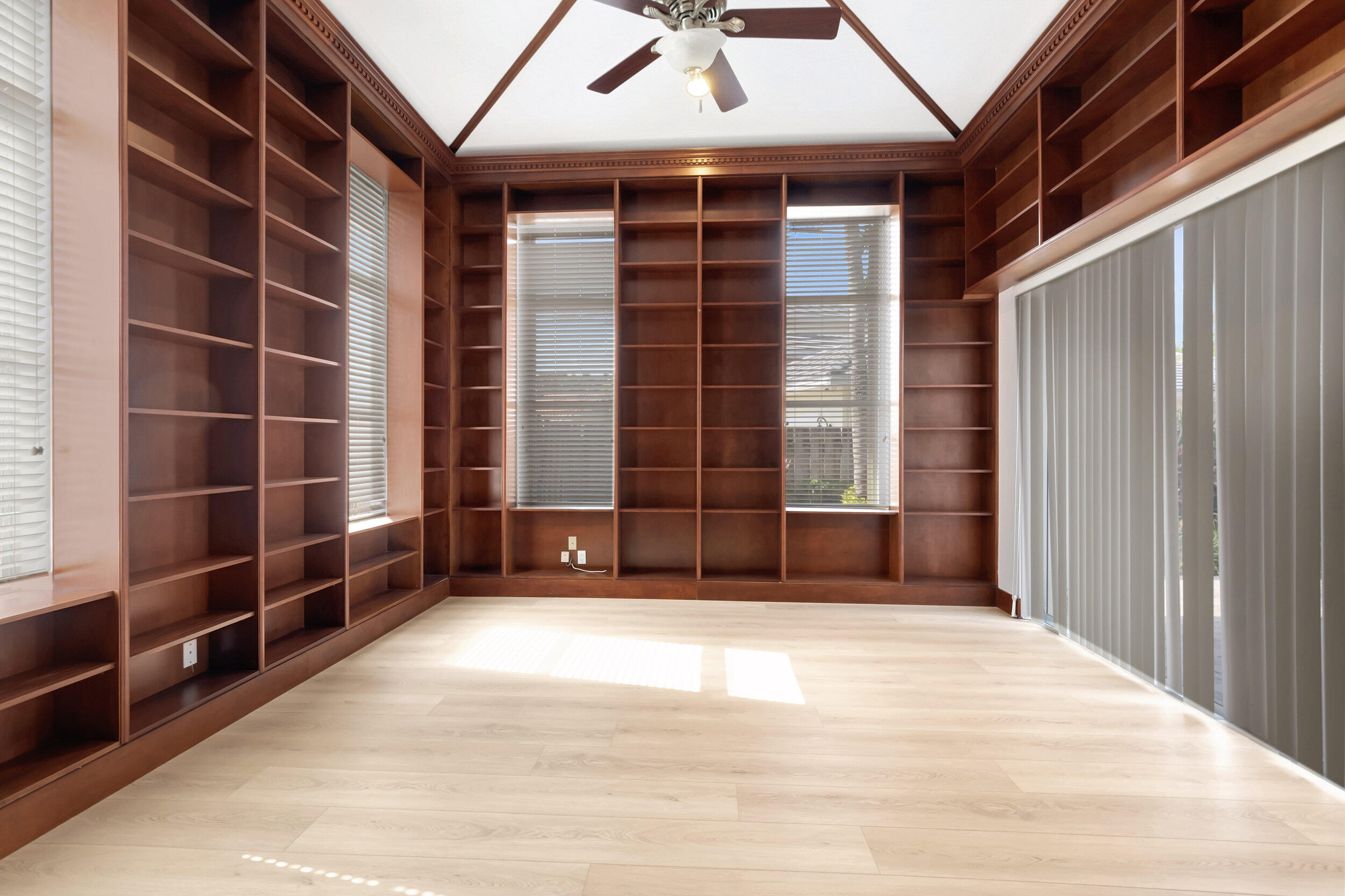 22164 Verbena Way Boca Raton, FL 33433 - Photo 38 of 64 38_dsc_8496