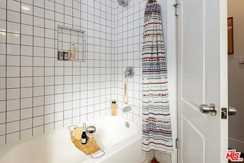 $805,000 | 1432 West 91st Street, Los Angeles, CA 90047