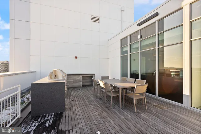 $3,700 | 925 North Fairfax Street, Unit 207, Alexandria, VA 22314