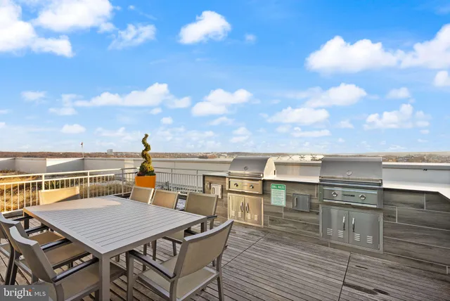 $3,700 | 925 North Fairfax Street, Unit 207, Alexandria, VA 22314