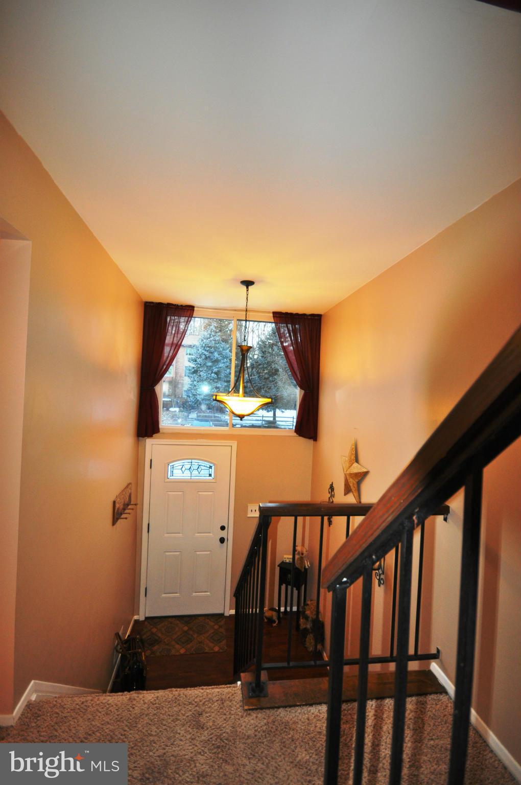 9269 Bellbeck Road Baltimore, MD 21234 - Photo 4 of 30 Interior (General)