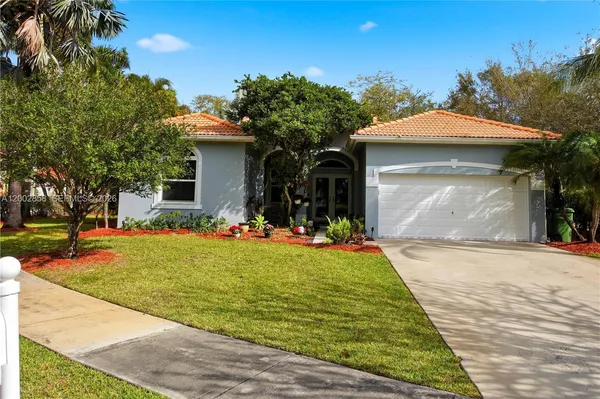 $3,400 | 2615 Southeast 5th Court, Homestead, FL 33033