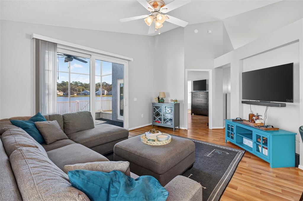 8621 Manassas Road Tampa, FL 33635 - Photo 8 of 35