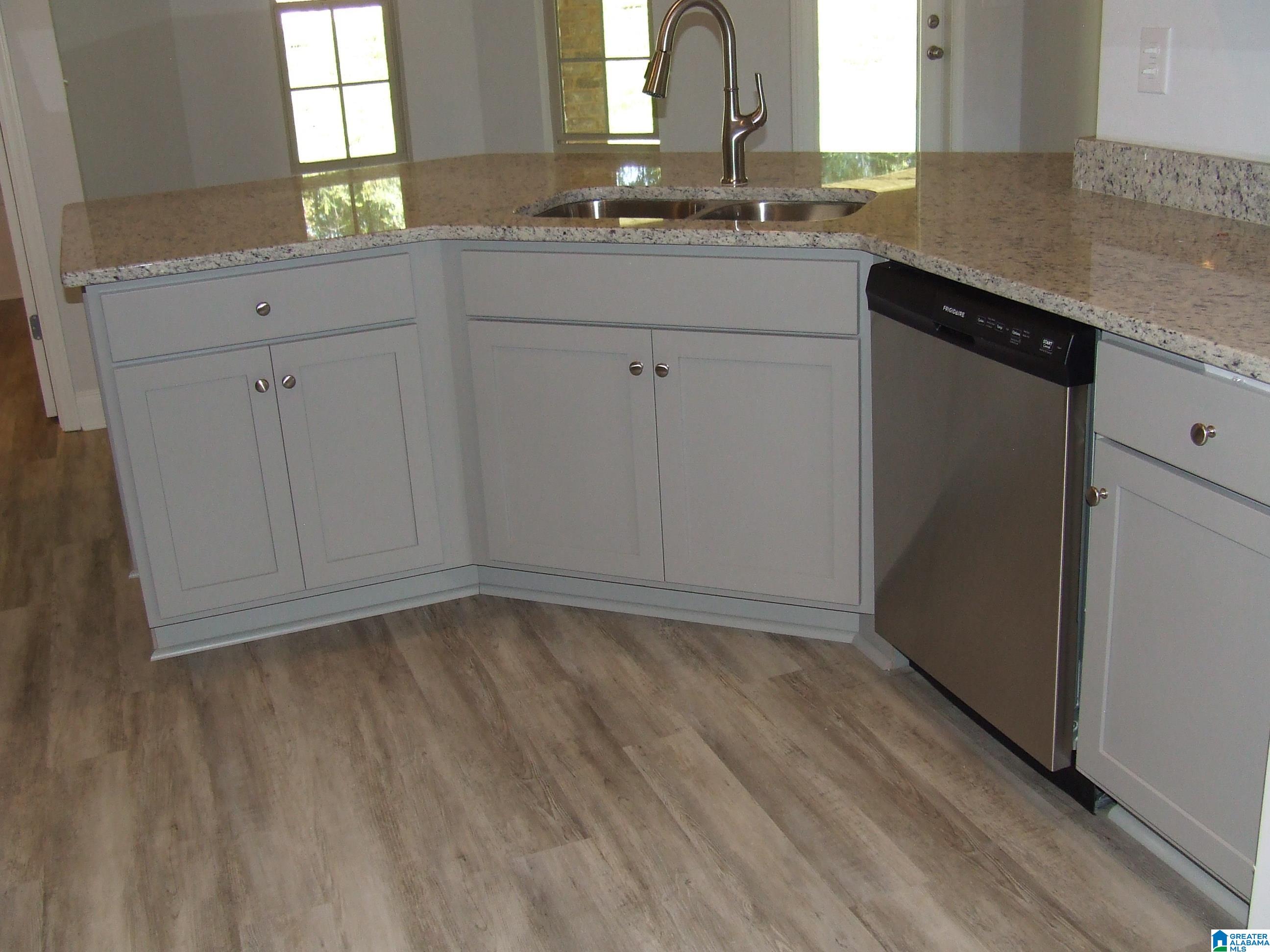 415 Harless Lane Alabaster, AL 35007 - Photo 16 of 30 Gallery Image 16