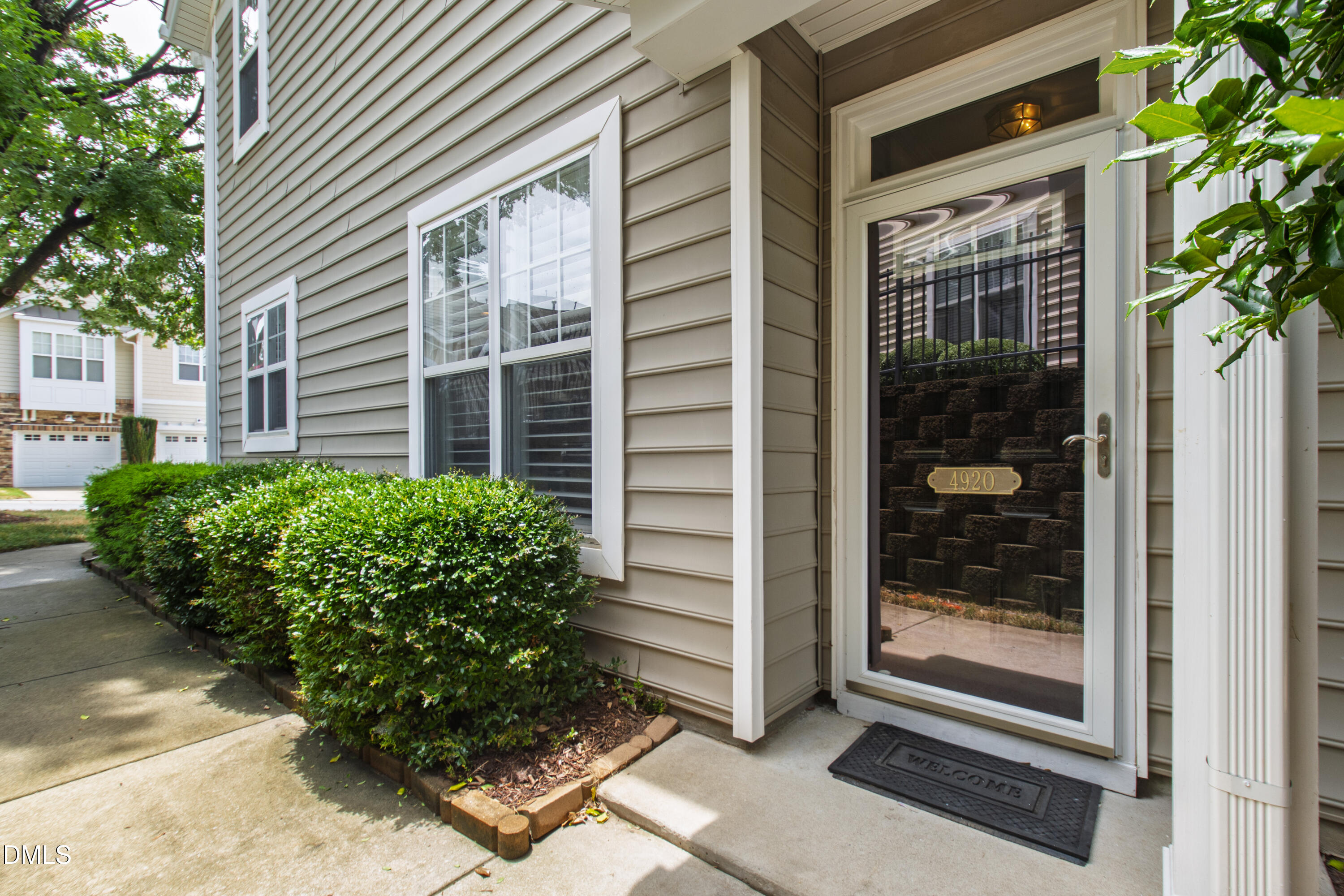 4920 Amber Clay Lane Raleigh, NC 27612 - Photo 3 of 45