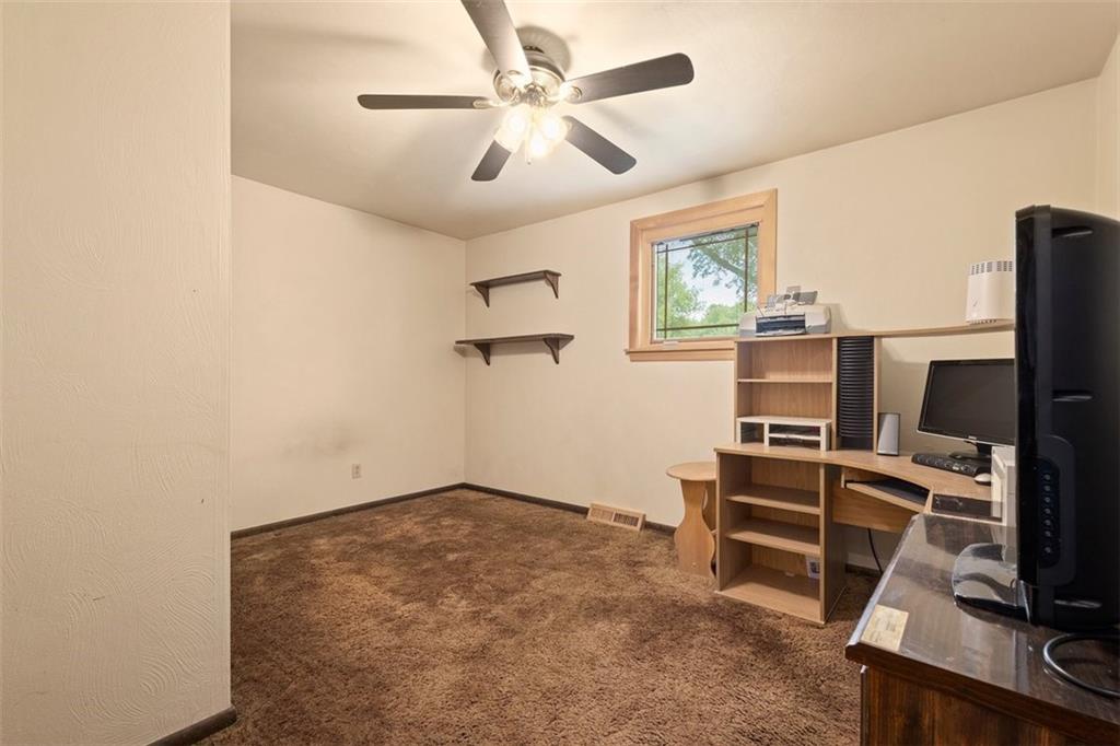 390 Routh Street Monroeville, PA 15146 - Photo 16 of 29 Gallery Image 16