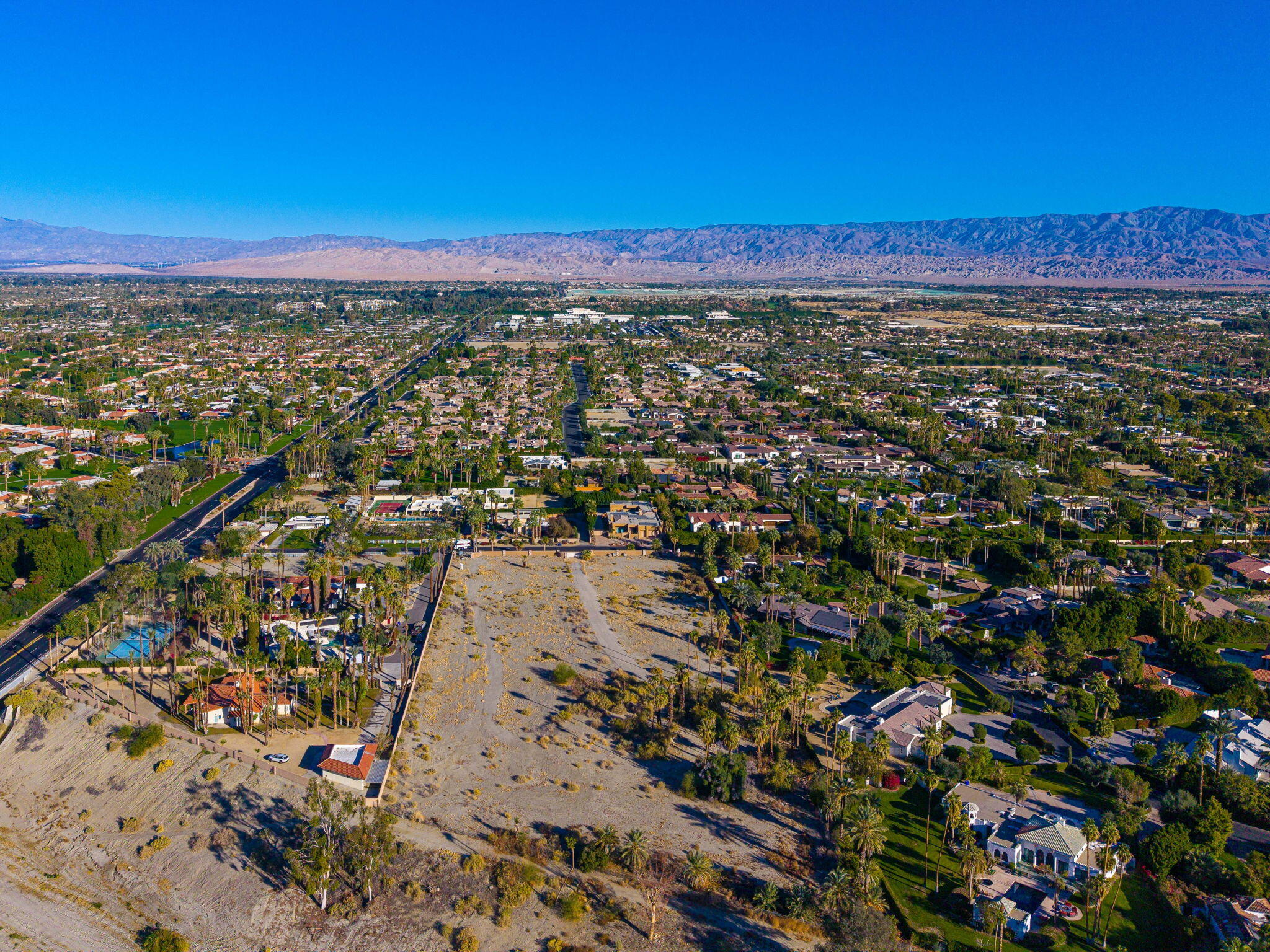 72111 Clancy Lane Rancho Mirage, CA 92270 - Photo 6 of 8 a view of city and ocean