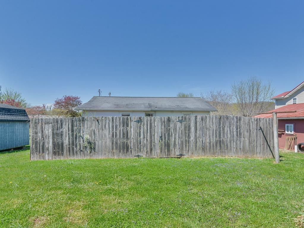 130 Witcher Street Erwin, TN 37650 - Photo 15 of 16 Photo 15