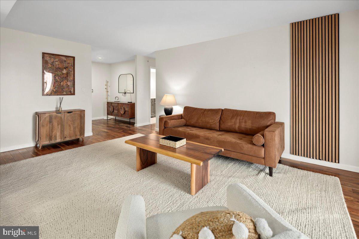 5901 Mt Eagle Drive, Unit 802 Alexandria, VA 22303 - Photo 14 of 52