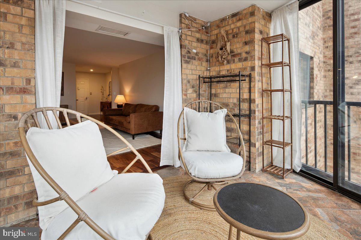 5901 Mt Eagle Drive, Unit 802 Alexandria, VA 22303 - Photo 17 of 52