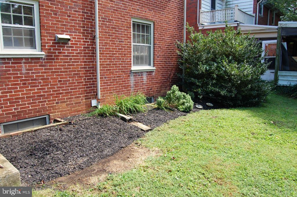 1516 Esbenshade Road Lancaster, PA 17601 - Photo 20 of 21 Gallery Image 20