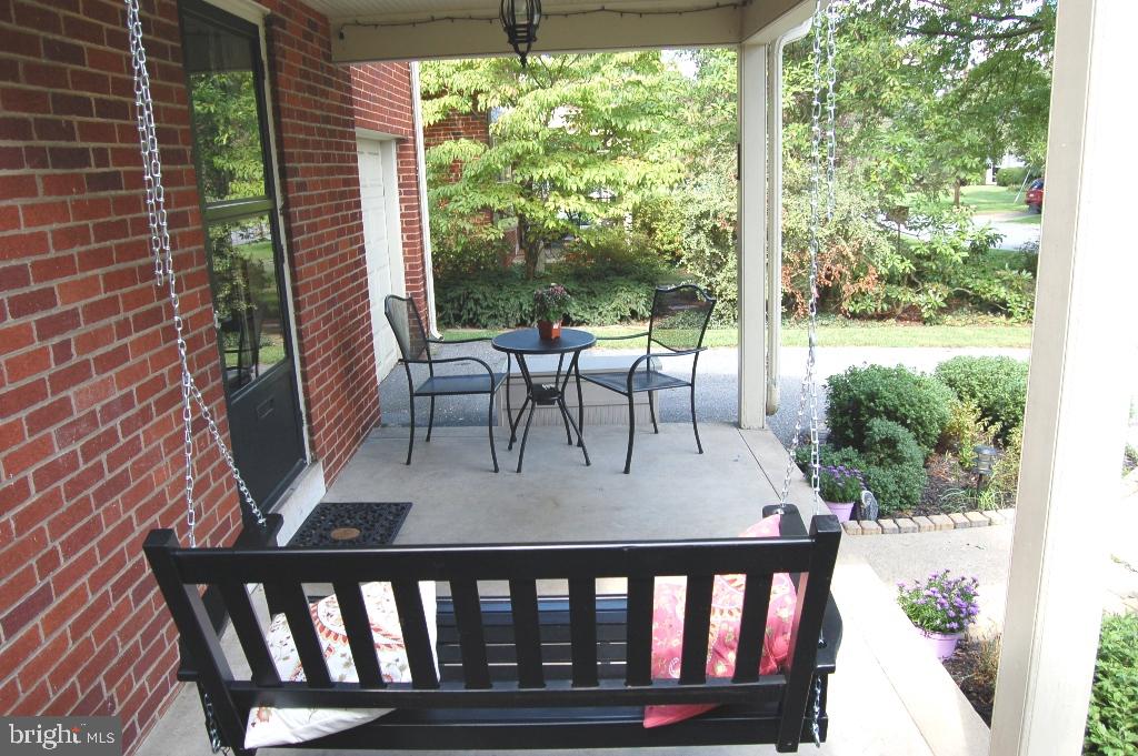 1516 Esbenshade Road Lancaster, PA 17601 - Photo 4 of 21 Gallery Image 4