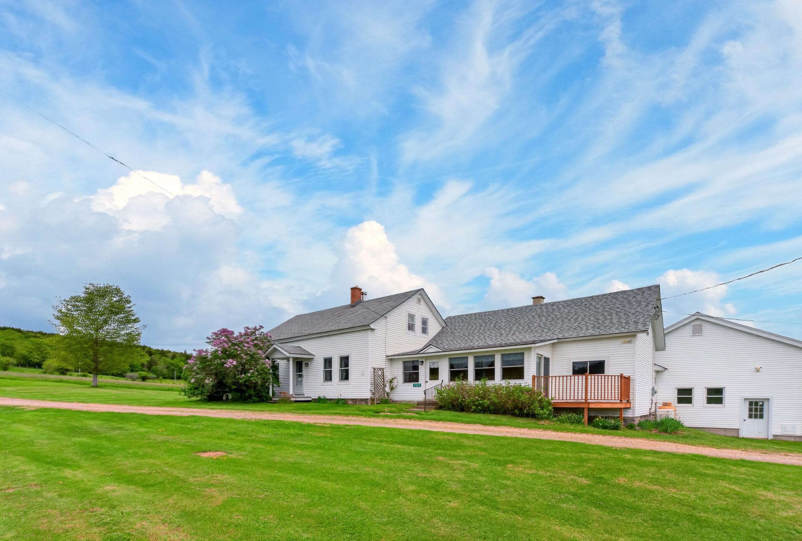 2245 Burrington Hill Road Whitingham, VT 05361 - Photo 4 of 42