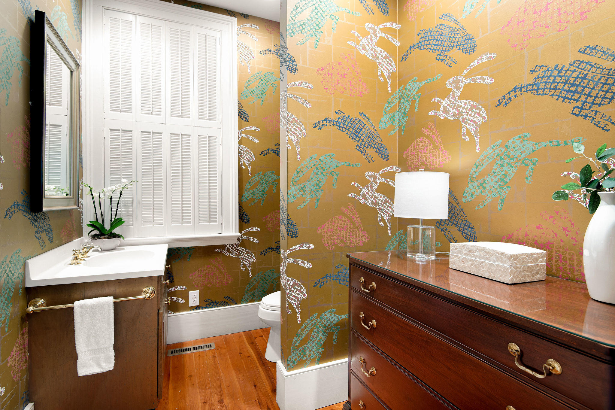 34 Rutledge Avenue Charleston, SC 29401 - Photo 22 of 53 Extra roomy powder room