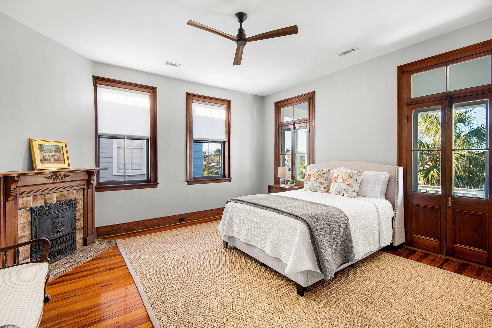 34 Rutledge Avenue Charleston, SC 29401 - Photo 34 of 53 Third bedroom overlooking lake