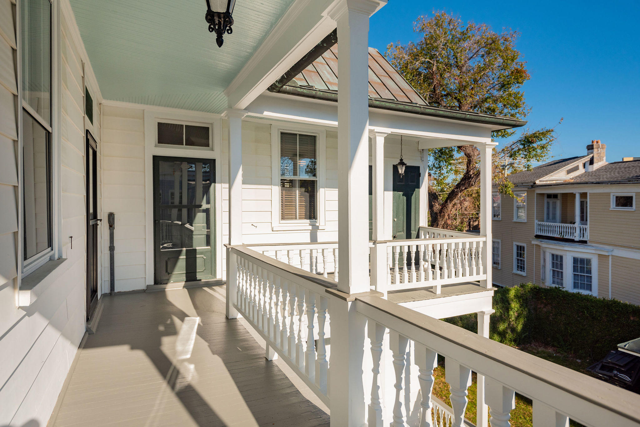 34 Rutledge Avenue Charleston, SC 29401 - Photo 41 of 53 Rear Second story piazza