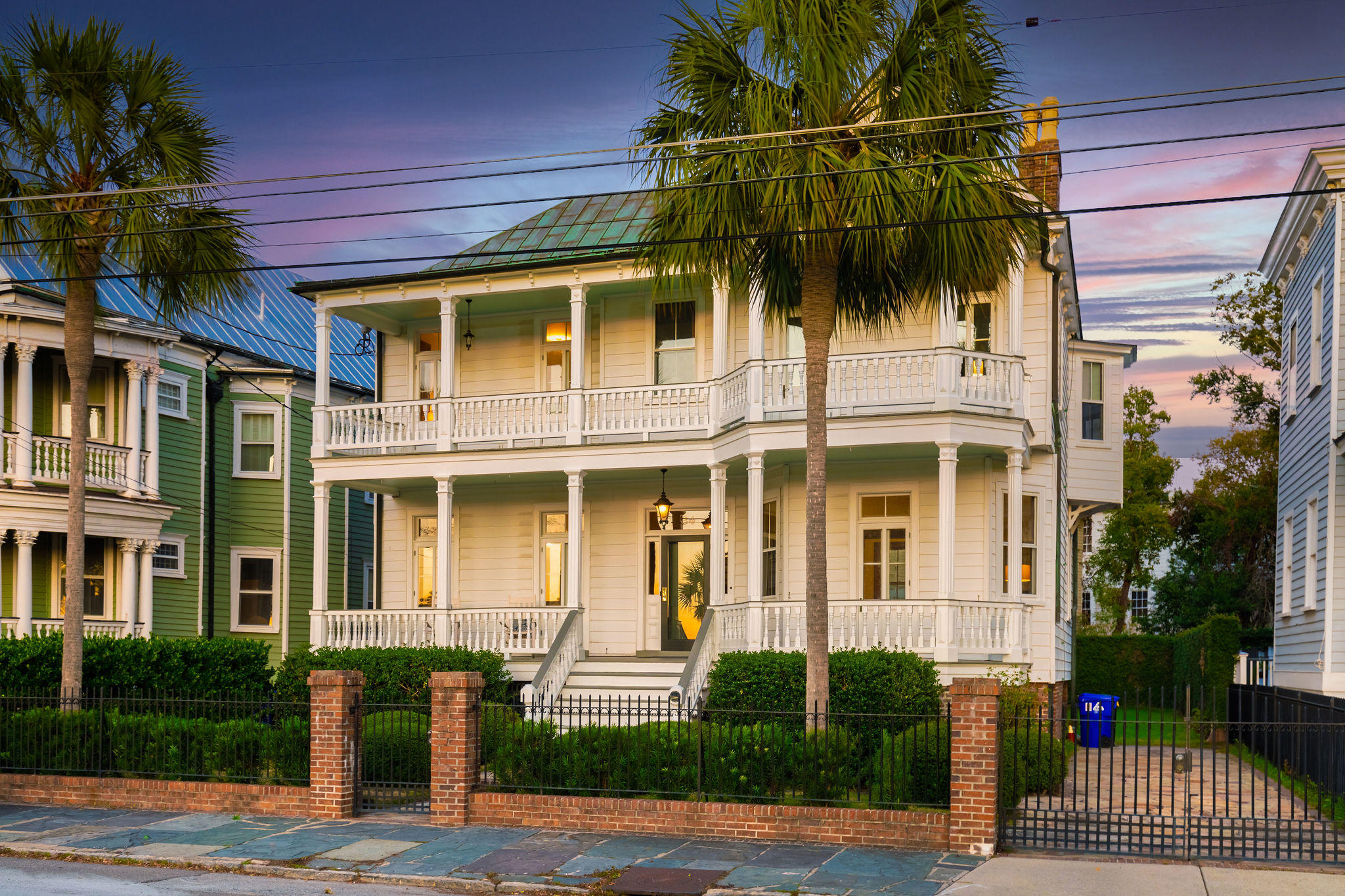 34 Rutledge Avenue Charleston, SC 29401 - Photo 50 of 53 Twilight of home