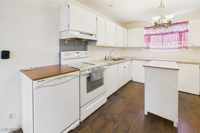 $289,000 | 2421 Jayme Street, Pahrump, NV 89048